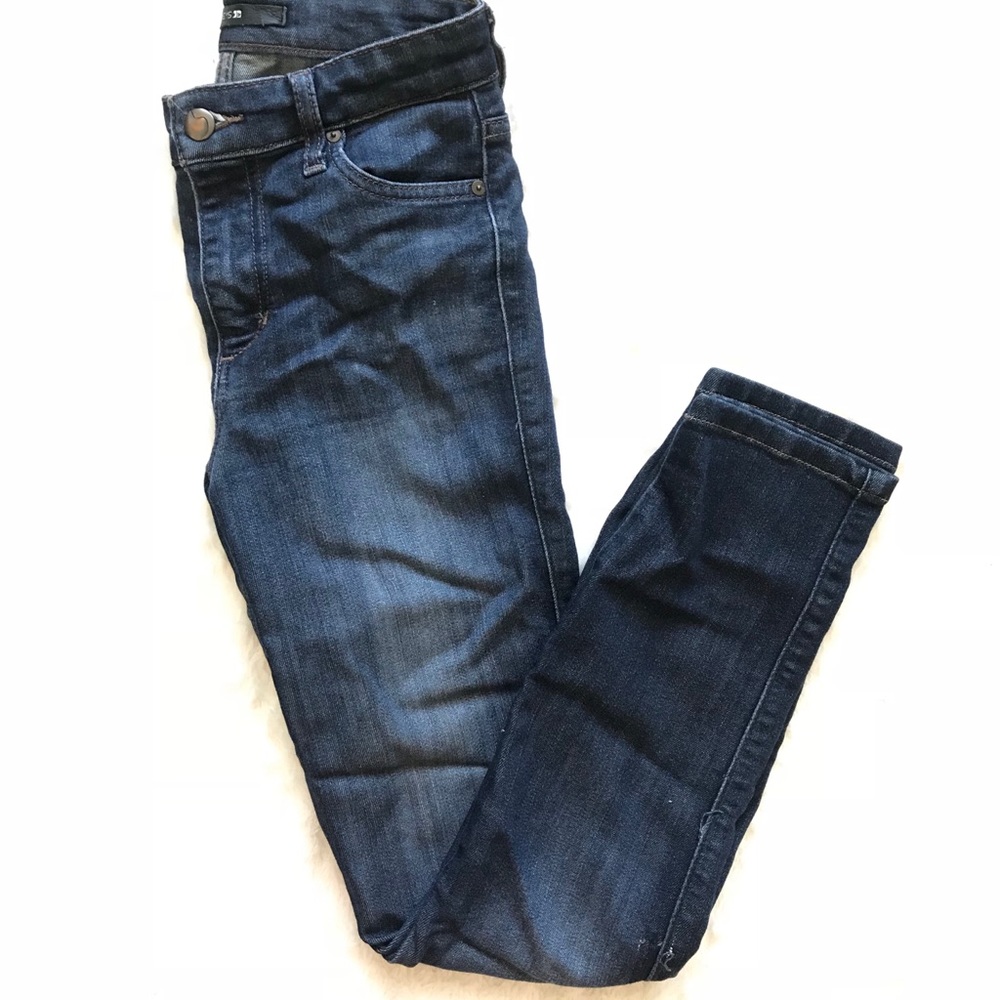 Joe’s Jeans High-Rise Skinny ankle jeans- size W24